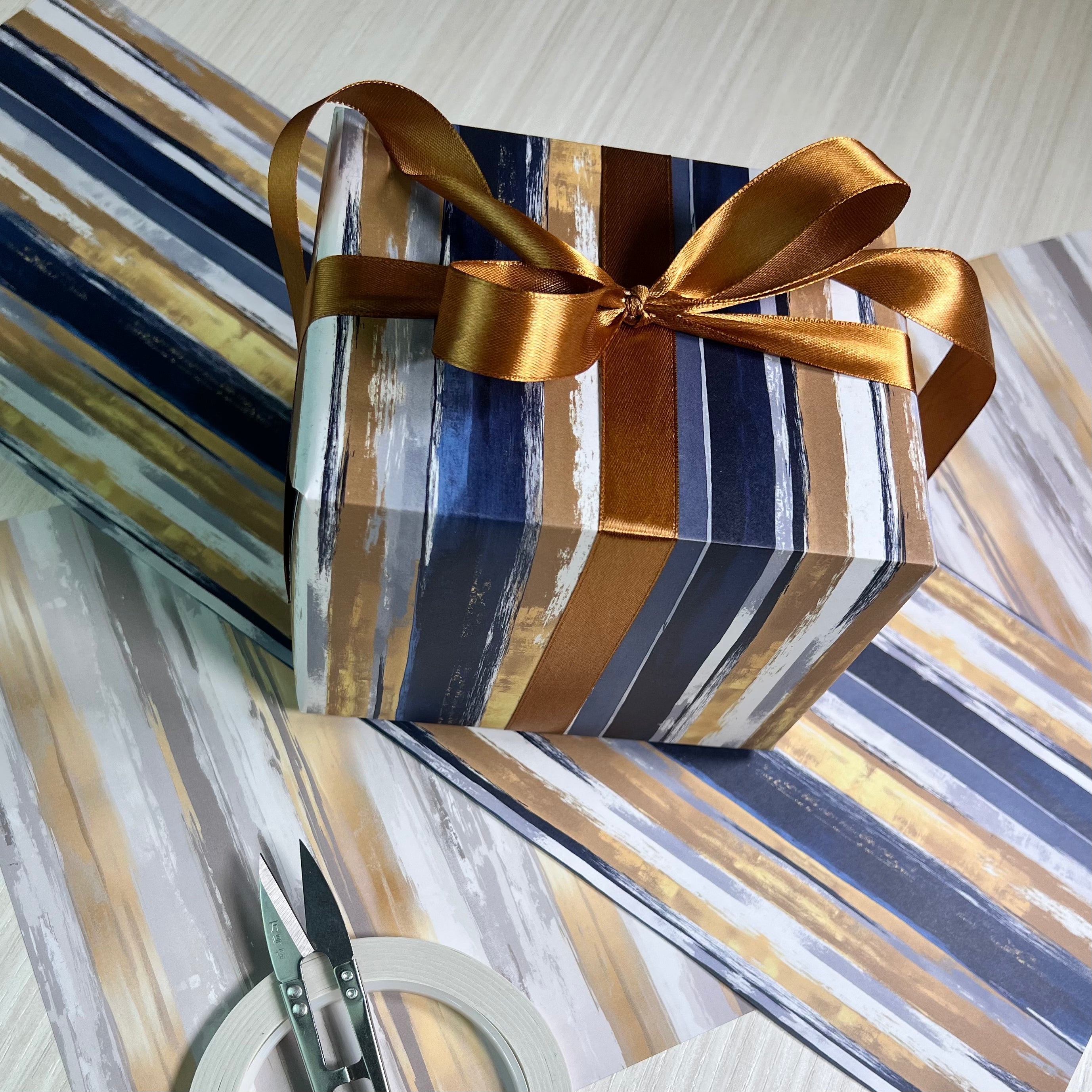 What to Do With Leftover Christmas Wrapping Paper